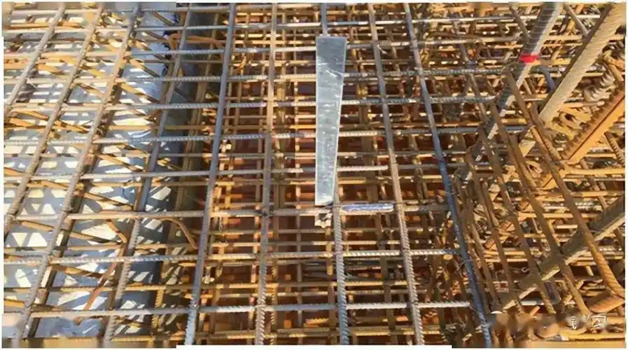 电气安装做法(防雷接地,引下线,等电位,二次配管,防火封堵)_线盒_焊接