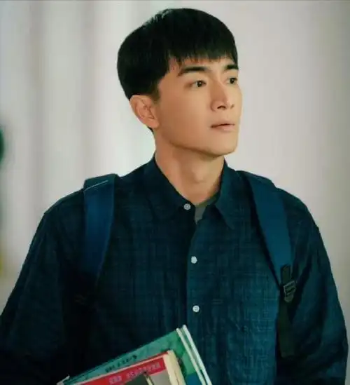 林更新考博成功,内娱又添学霸,除了他娱乐圈竟然还有