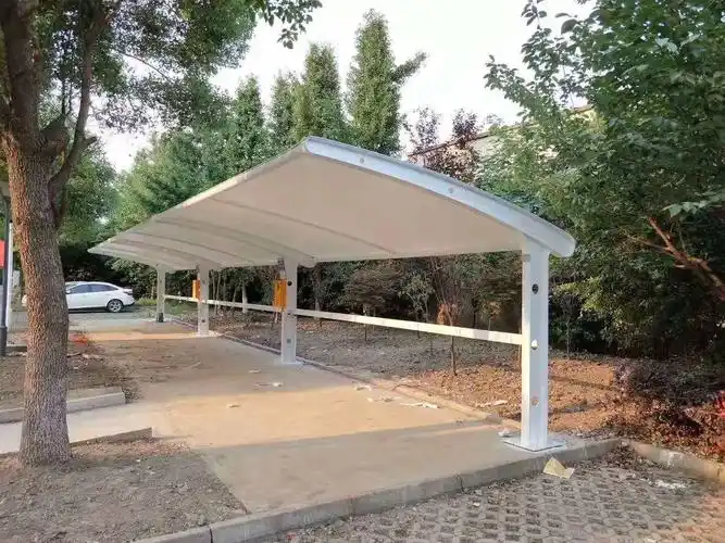 临朐彩钢瓦停车棚高清效果图汽车棚顶翻新需要多少钱 - 农村网