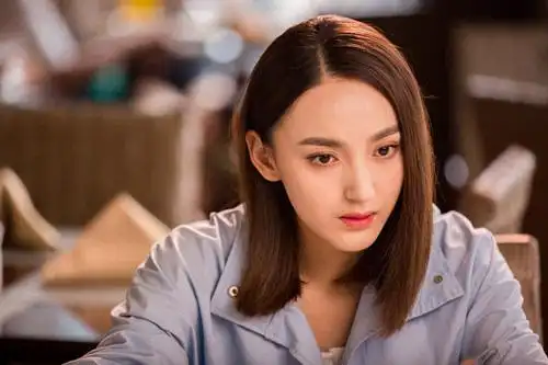 《麻辣变形计》:"眼技派"艾晓琪生活大起底