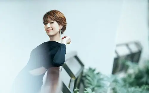 分享一组马伊琍图片给大家,图中的明星图片壁纸会点缀你的电脑桌面