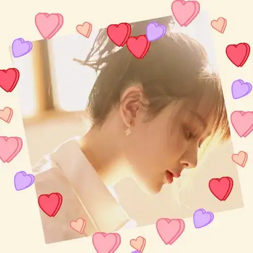 杨紫的自制头像2