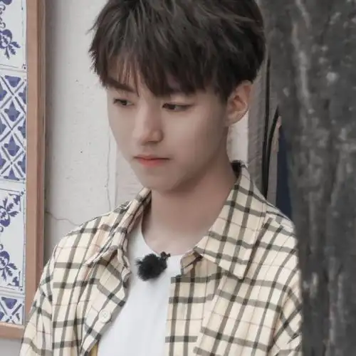 王俊凯头像 王源头像 易烊千玺头像