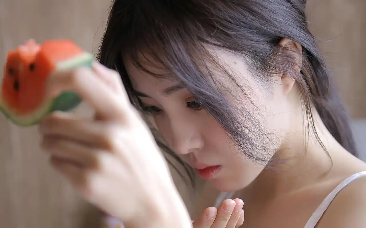 性感美女唯美写真高清电脑桌面壁纸