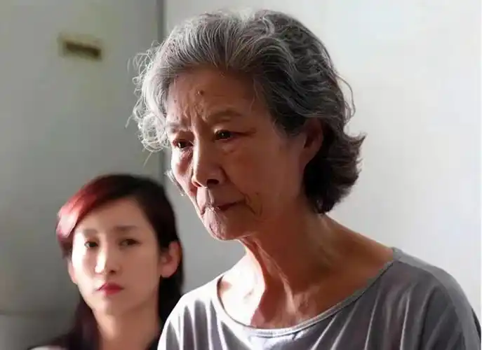 老戏骨吕中与吴桂苓恩爱53年女儿是国家栋梁儿媳是国际影后