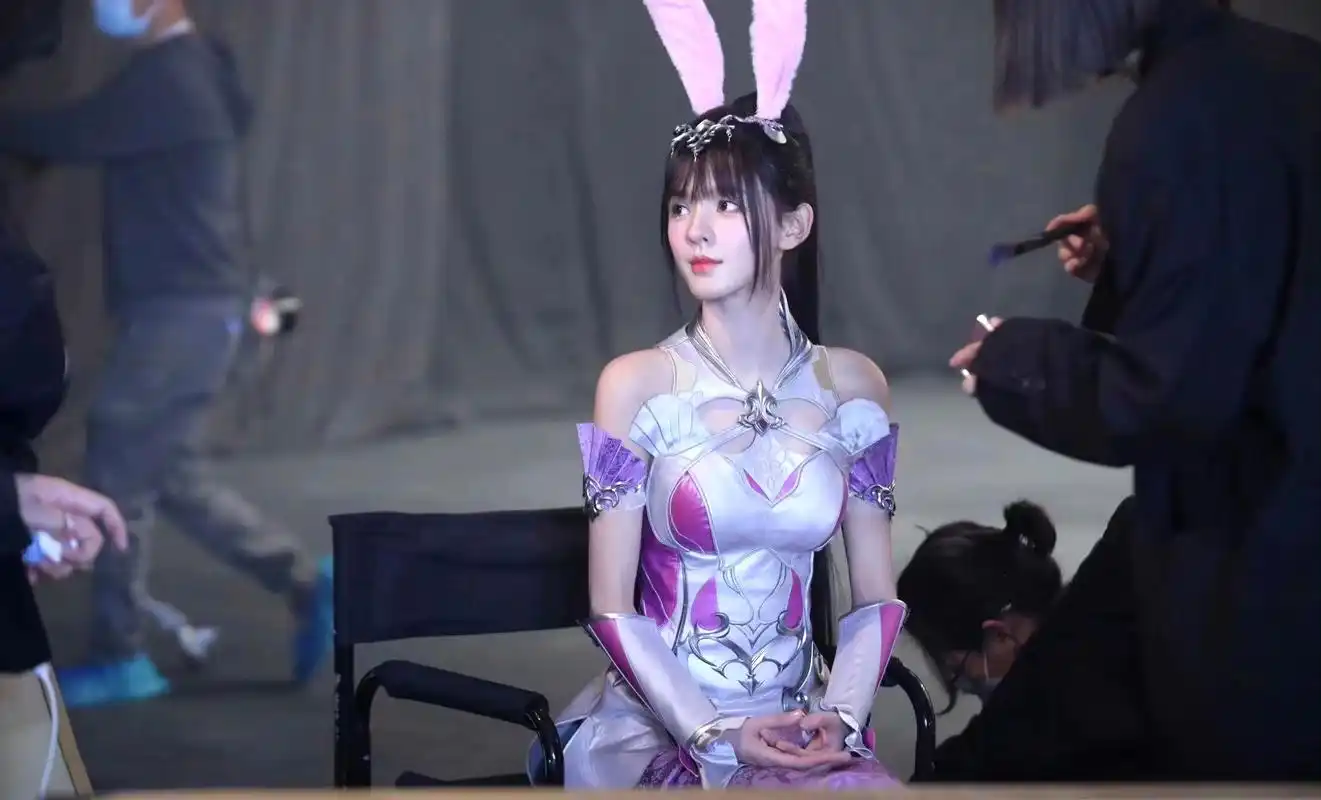 张予曦版斗罗大陆真人剧来了,朱竹清饰演者被吐槽格局小了