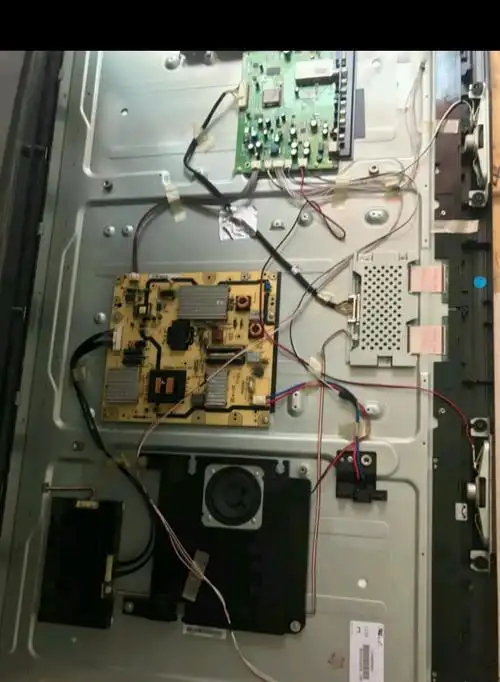 专业维修液晶电视机液晶屏幕维修 修电视 修液晶电视