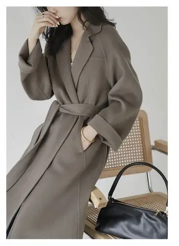 安利一件灰咖色羊毛大衣