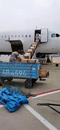 深圳口罩出口空运订舱代理