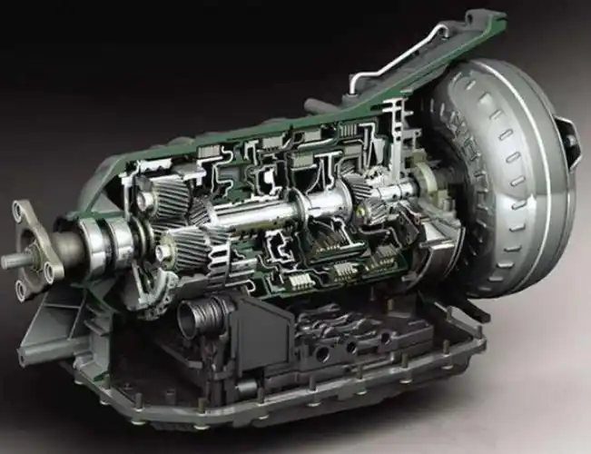 自动挡变速箱(at),优点:换挡平顺兼顾乐趣,传动范围广,可靠性高.