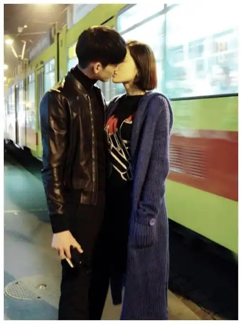 张翰被初恋无视表白是怎么回事张翰初恋女友是谁是不是郑爽