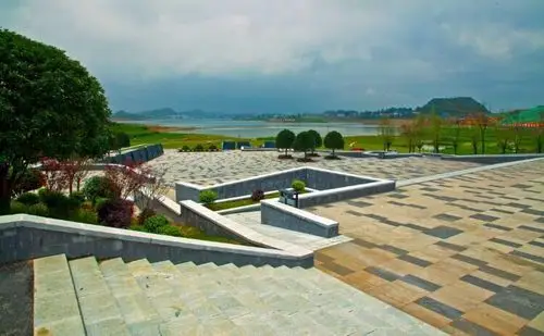 放飞自己梦想:3月3日贵阳月亮湖公园一日游.——欢迎您到小城来!