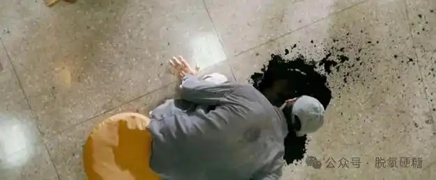 快看手铐口j浴室尺度这么大