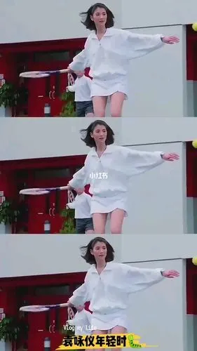 袁咏仪打网球画面太美