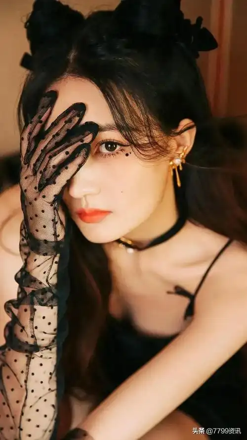 徐璐高清美女明星美图壁纸爱豆上热搜美女穿搭