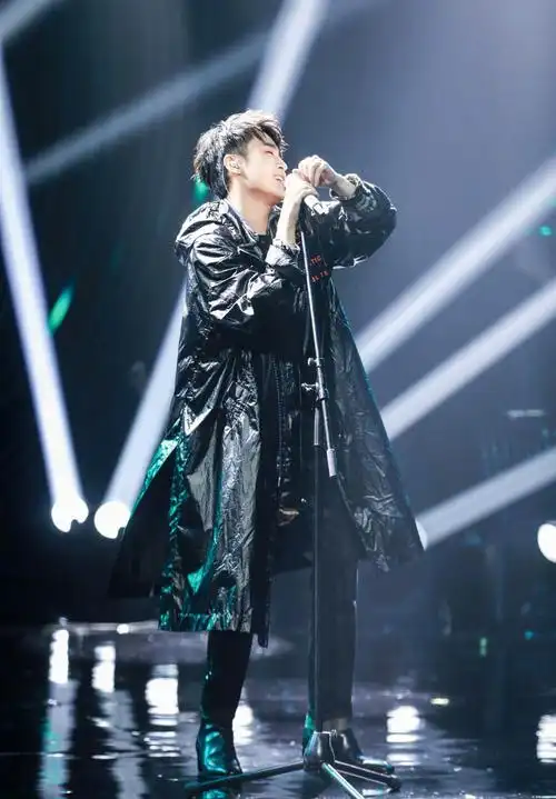 歌手2019吴青峰第六期舞台照片