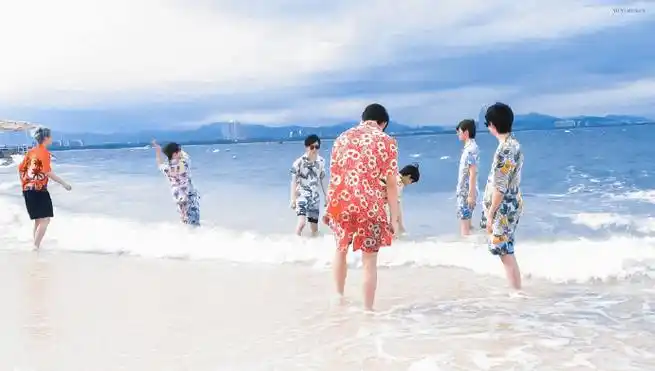 背对地球奔跑98原来看海的人 比海更温柔@时代少年团#时代少年团团