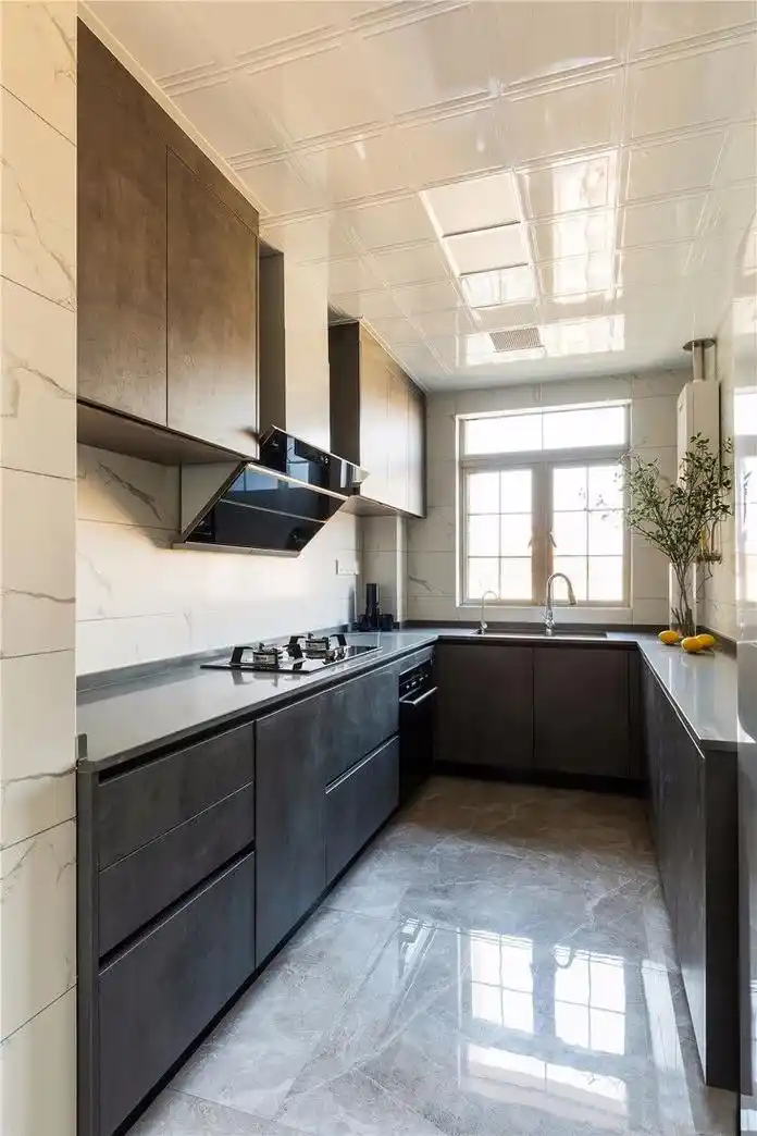 130平方三居室简约风格装修效果图