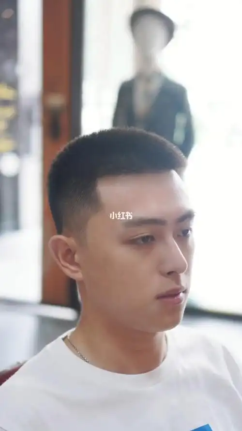 2厘米寸头_男士发型_男士发型参考_时尚_发型