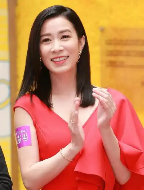 佘诗曼美艳动人唯美清纯写真