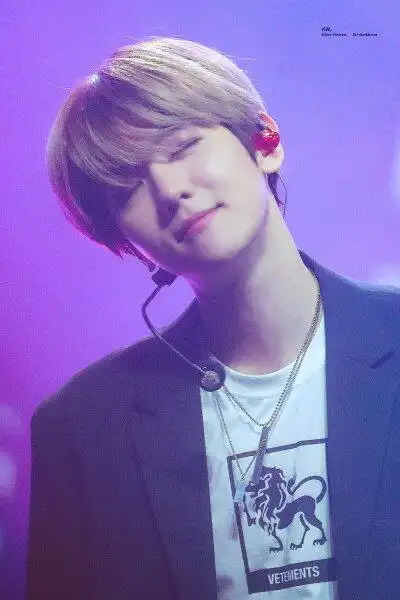 边伯贤柏林 - 堆糖,美图壁纸兴趣社区