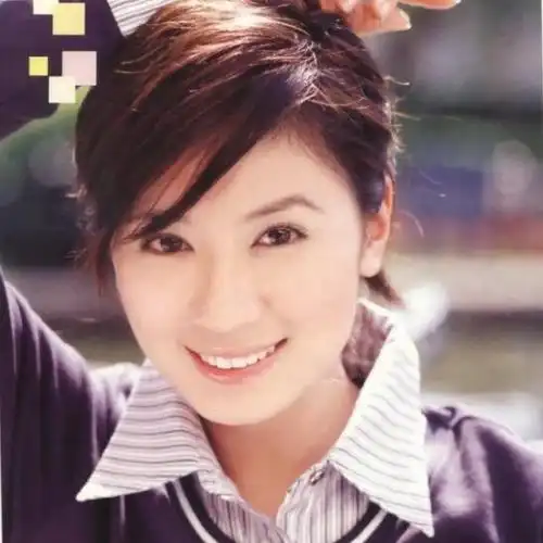 贾静雯年轻时照片:图2短发造型也惊艳,饰演"赵敏"成经典!