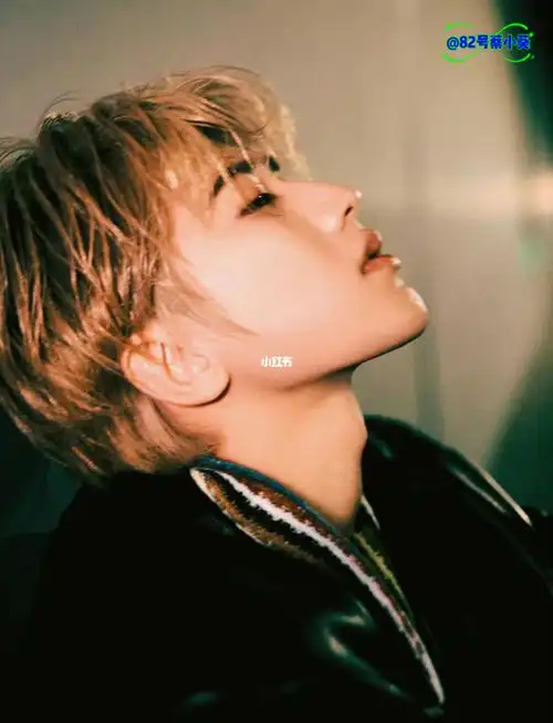 蔡徐坤  ##蔡徐坤ikun  #ikun蔡小葵哈密女孩@ikun1号@与坤看日落