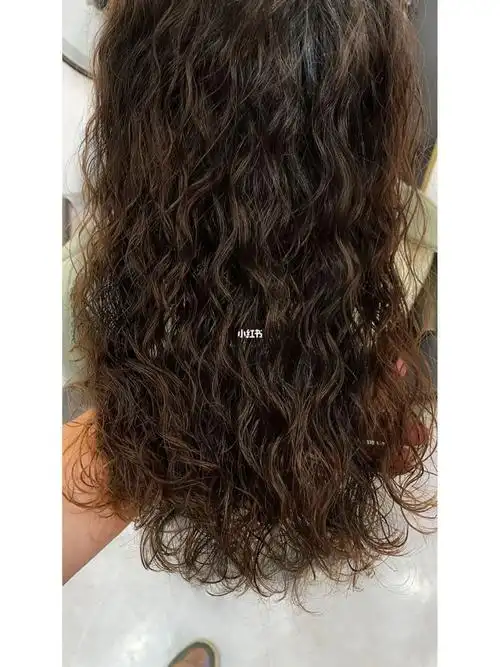 木马卷  #烫发  #羊毛卷  #中长发烫发  #纹理烫  #美妆薯@小红书