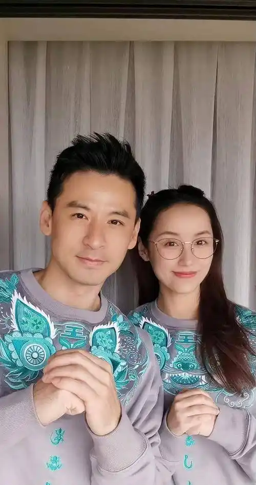 吕一老公钱泳辰被爆骗学费,影视培训机构背后藏有猫腻_报警_什么_网友