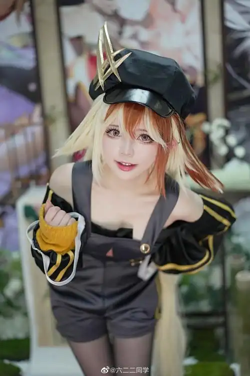 里面还有好多好看的小姐姐这个公司真是深藏不露呀!