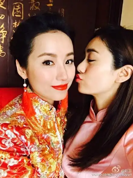 吕一大婚刘芸当伴娘 郑钧刘芸情史曝光揭郑钧前妻与大女儿