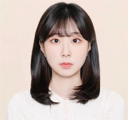 证件照发型范本 气质高颜值短发_场合发型 - 美发站