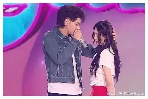 黄子韬:娱乐圈下的隐秘情缘|乐器|古典乐|填词人|感情生活|胡歌老婆