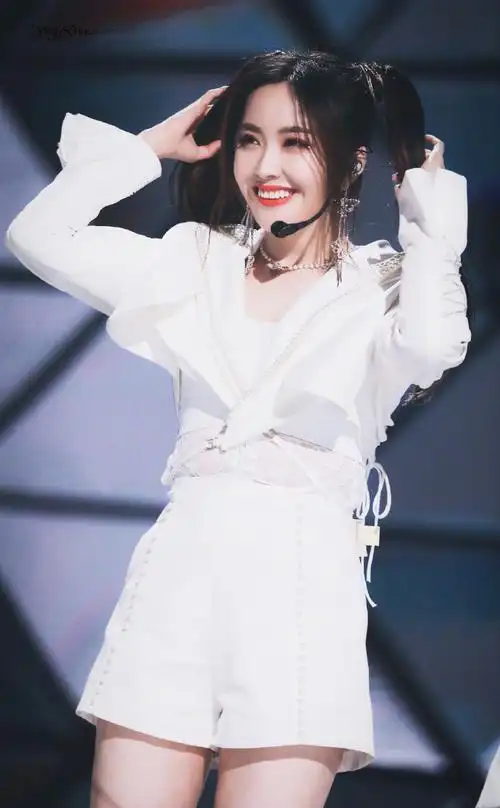 硬糖少女双马尾海报