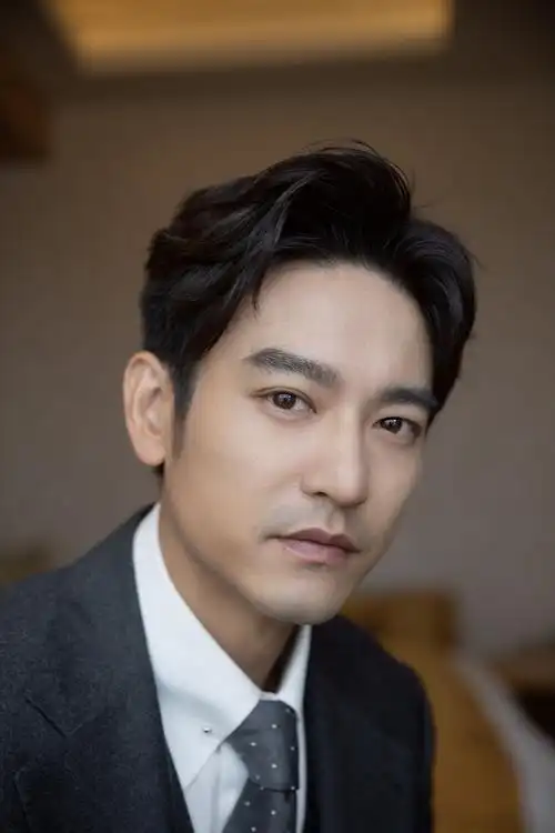 袁文康参演1921告慰李汉俊您的理想实现了丨角色