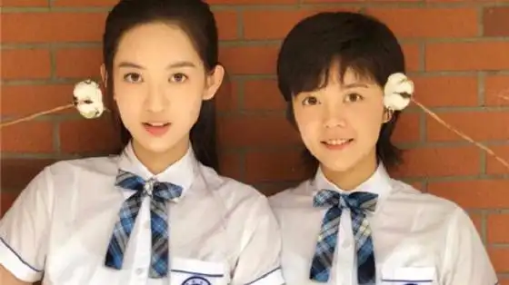 《少年派》邓小琪林妙妙这对姐妹花闹矛盾,粉丝:小琪也有苦衷