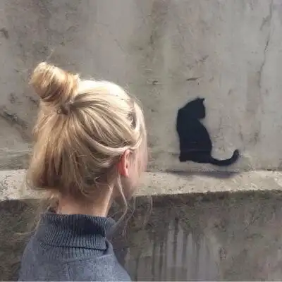 女生头像.丸子头