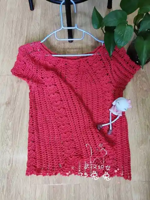 从领口往下钩女士钩针水草扇形花圆肩衣-编织教程-编织人生