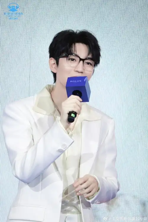 bolon眼镜品牌全球代言人王俊凯