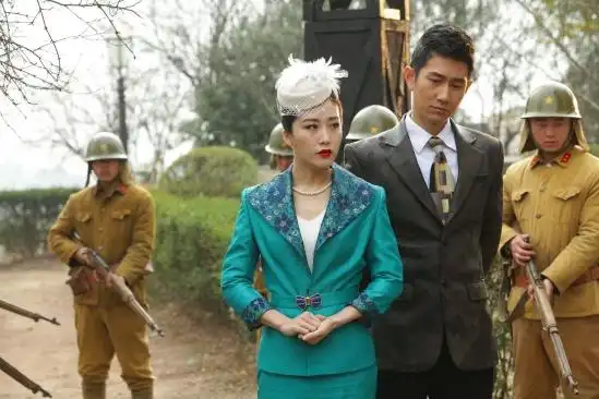 周毅《刀光枪影》剧照