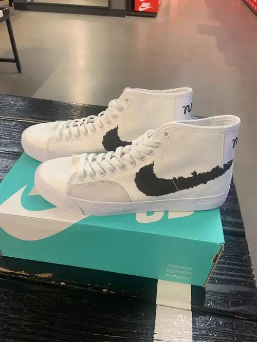 耐克男女滑板鞋运动板鞋天照勾sb系列339