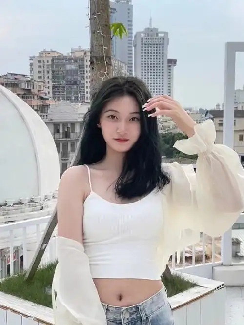 『乐安中学』——张嘉欣