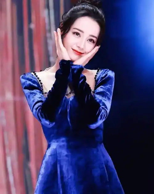 迪丽热巴"无心插柳",曝光纹身所在部位引关注!_女明星_成功_个人