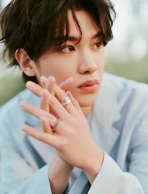 itboy-justin黄明昊##oinicio