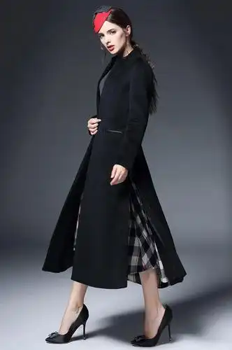 黑色大衣玩转御姐风,内搭选择很重要,别再让你的大衣压箱底