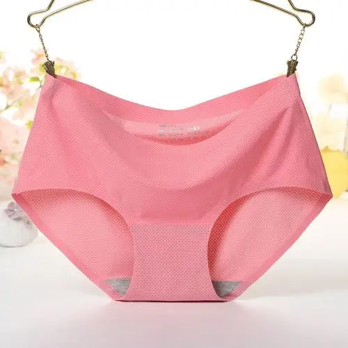 新款透气孔女士内裤冰丝一片式无痕抗菌透气中腰性感三角裤