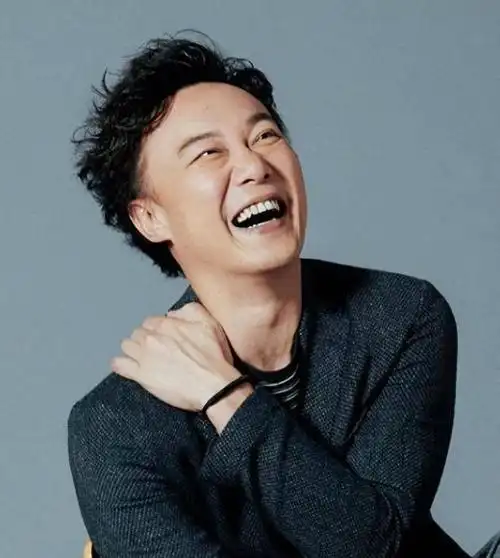 陈奕迅为澳门演唱会延期道歉:身体不舒服,暂时没办法跟大家见面