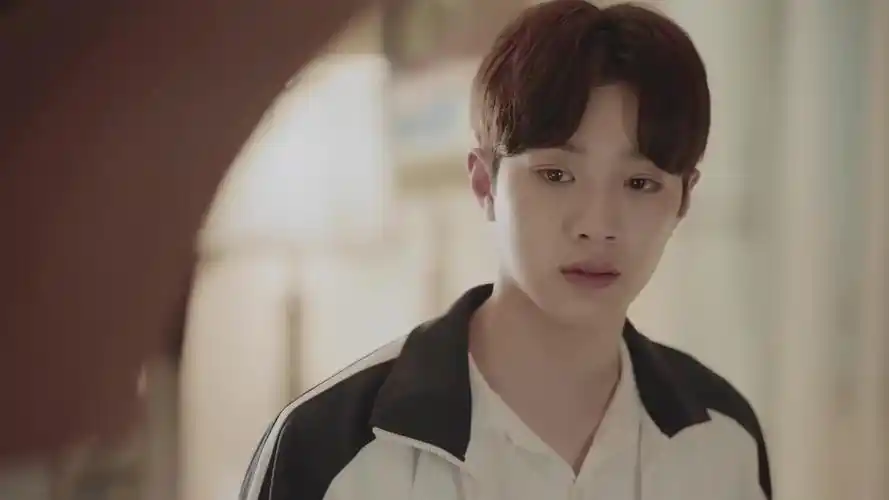 初恋那件小事梁又年说起爸爸竟惹哭赵今麦男神直接惊呆