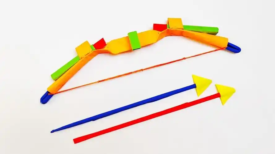 简单有趣的折纸玩具弓,不伤人!#折纸#折纸教程