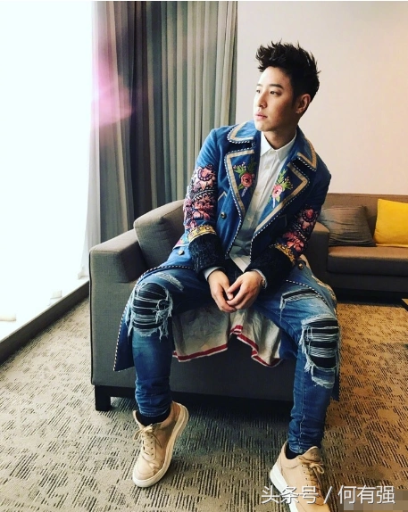 潘玮柏飞机头发型(潘玮柏早期发型)